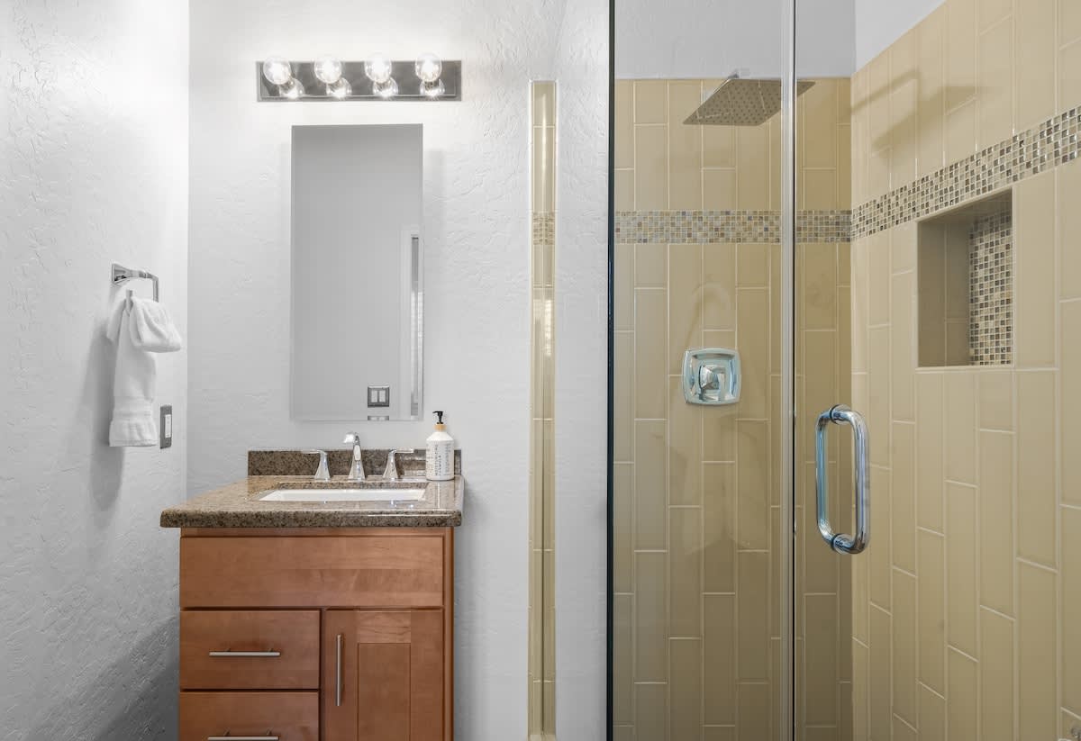 Shower Unit