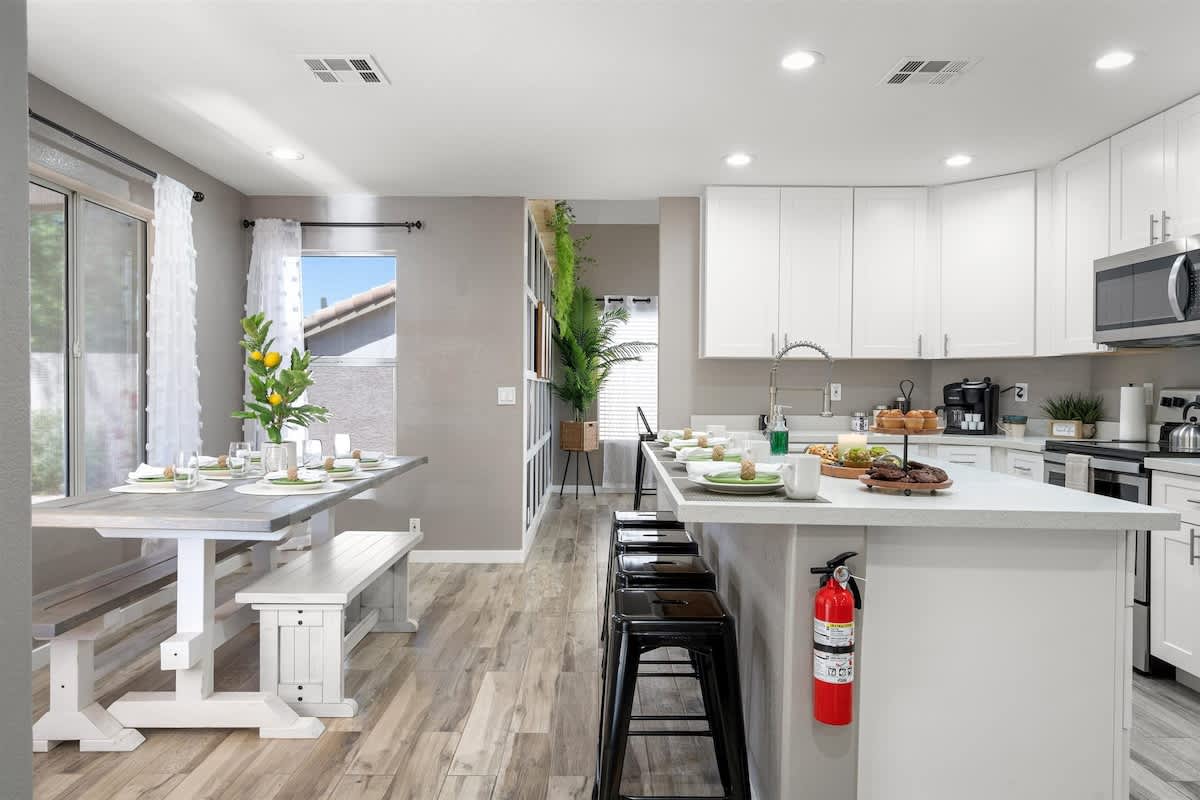 Kitchen/Dining