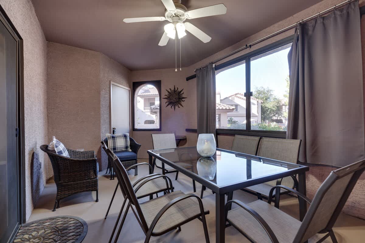 Common Area Seating